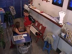 In der Eisdiele geht es heiß her